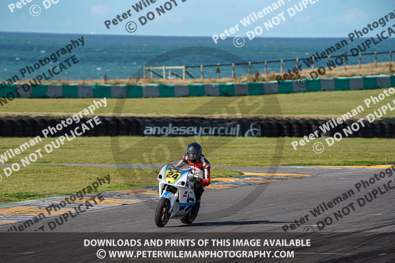 anglesey no limits trackday;anglesey photographs;anglesey trackday photographs;enduro digital images;event digital images;eventdigitalimages;no limits trackdays;peter wileman photography;racing digital images;trac mon;trackday digital images;trackday photos;ty croes